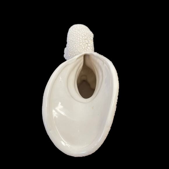 Royal Haeger Shell Vase Nautilus Textured Pebbled Cornucopia Nautical Sea READ - Picture 15 of 16